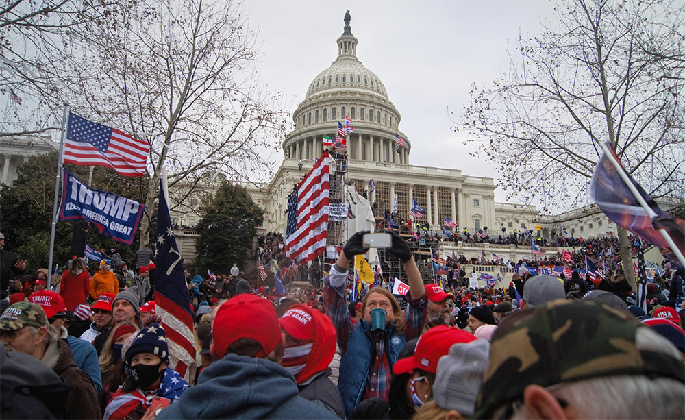 Outside the Capitol Building in Washington, DC, on 6 January 2021 (Wikimedia Commons)